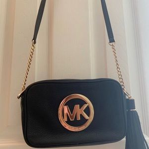 Michael Kors Camera Bag 📸